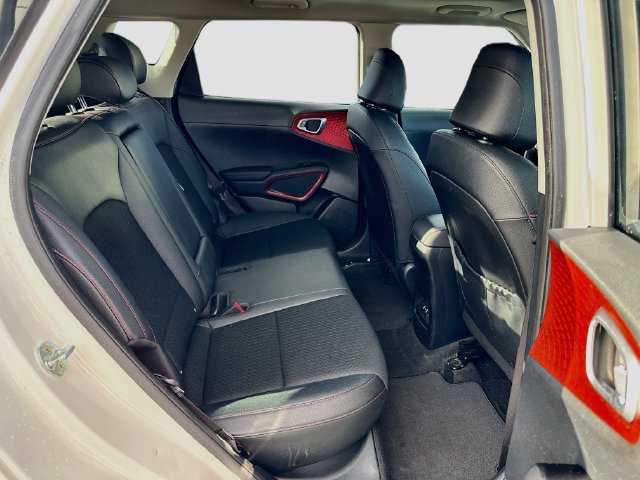 Used 2023 Kia Soul GT-Line w/ GT-Line Technology Package FWD image 37