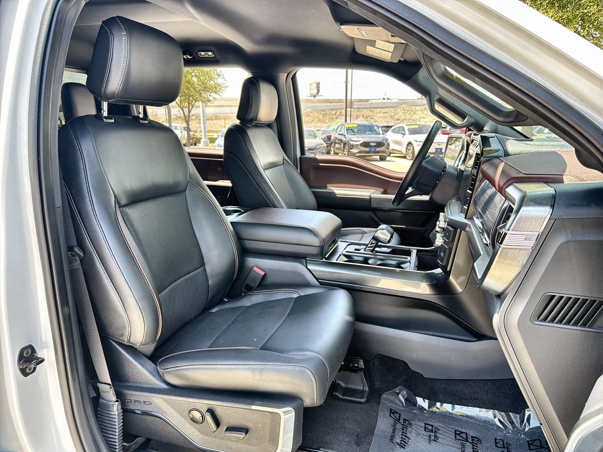 Certified 2023 Ford F150 Lariat AWD/4WD image 24