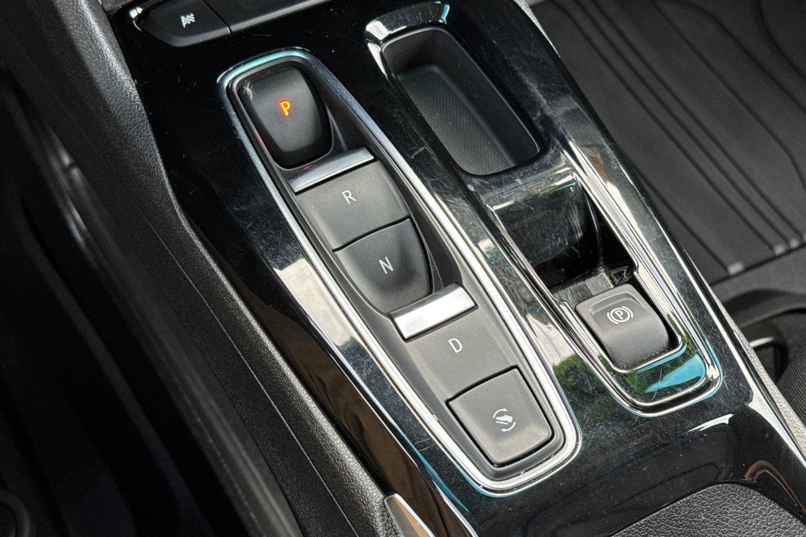 Used 2023 Chevrolet Bolt LT image 25