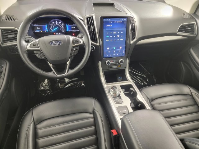 Certified 2024 Ford Edge SEL AWD/4WD image 32