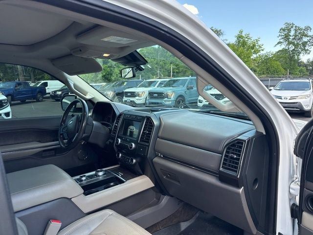 Certified 2018 Ford Expedition Limited w/ Equipment Group 301A AWD/4WD image 10