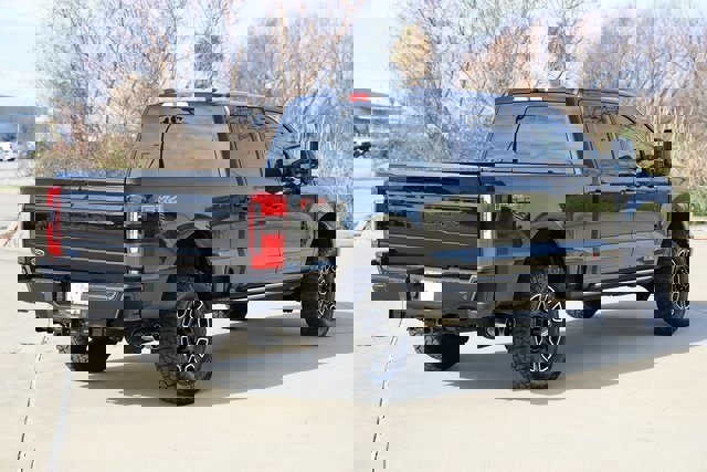 Certified 2025 Ford F250 Platinum image 5