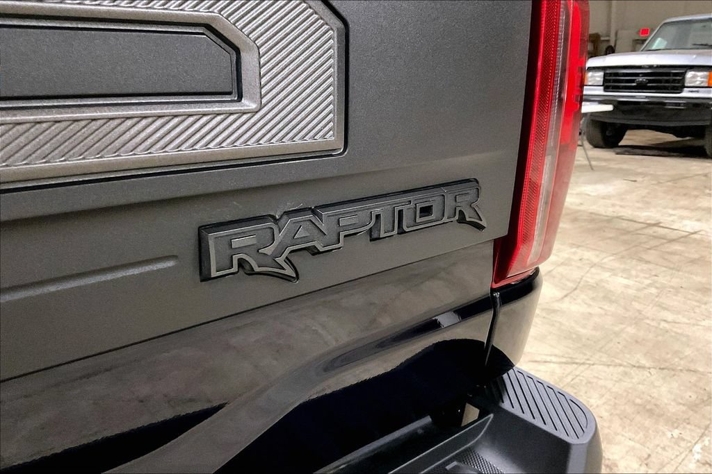 Certified 2025 Ford F150 Raptor AWD/4WD image 8
