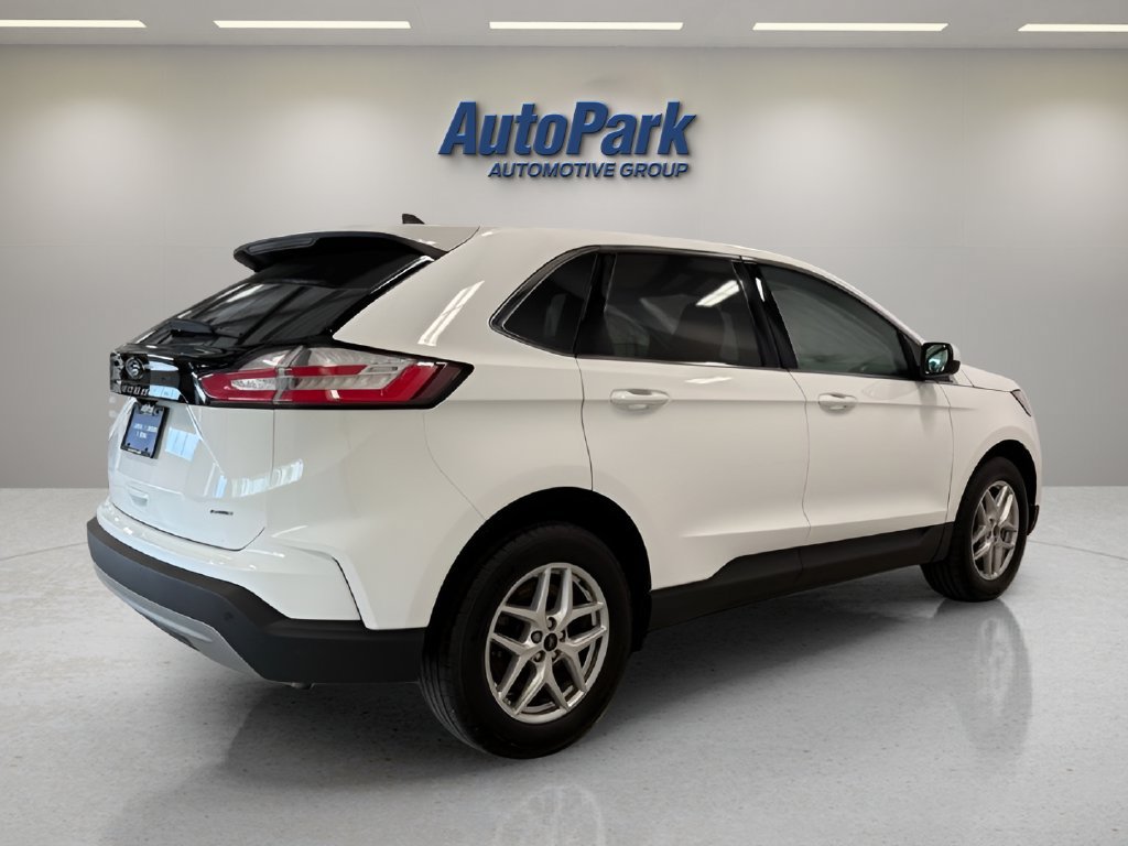 Certified 2024 Ford Edge SEL w/ Convenience Package AWD/4WD image 7