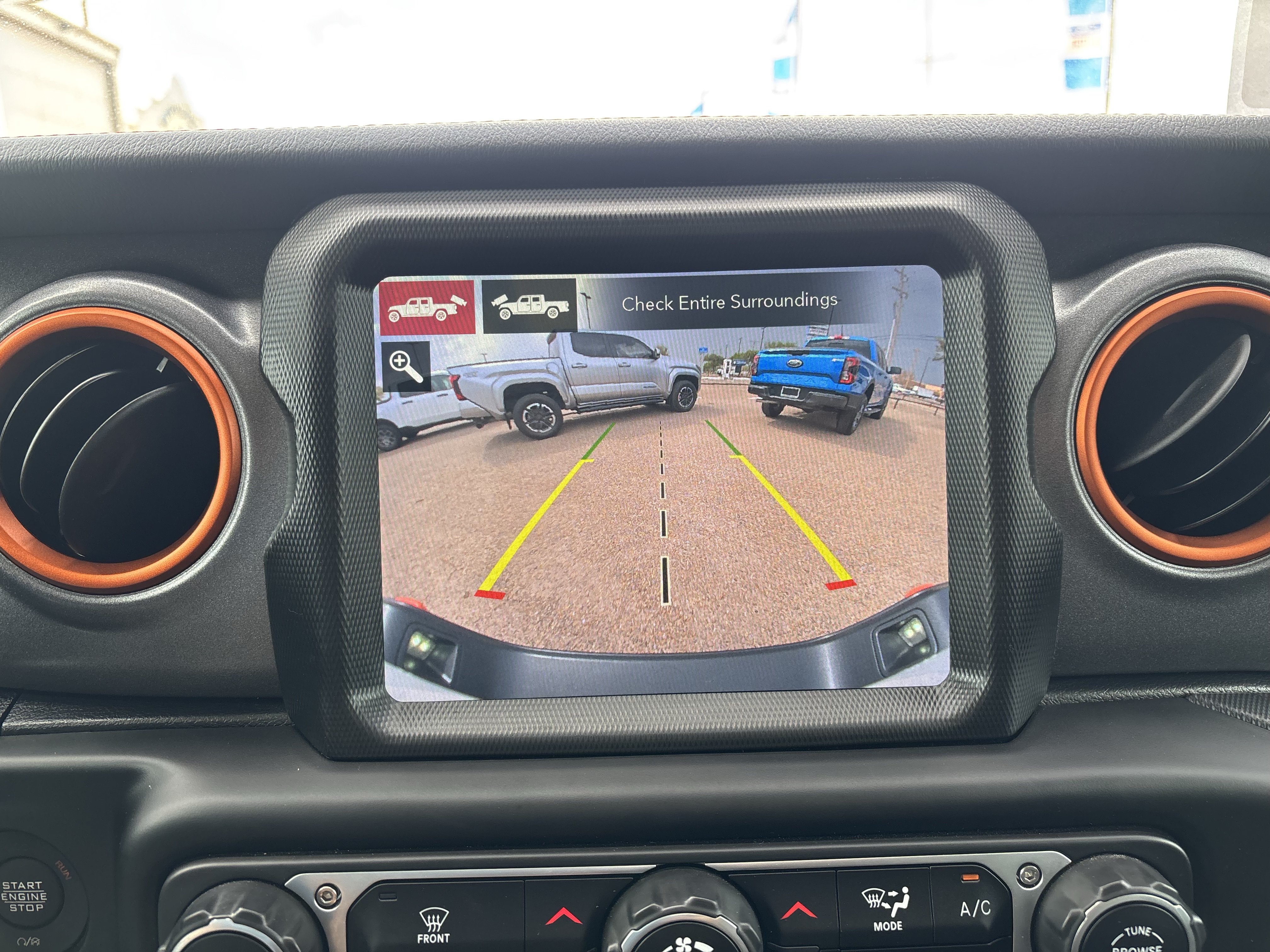 Used 2023 Jeep Gladiator Mojave w/ LED Lighting Group AWD/4WD image 37