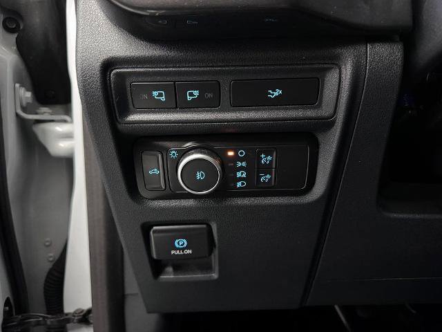 Certified 2022 Ford F150 XLT w/ Equipment Group 302A High image 16