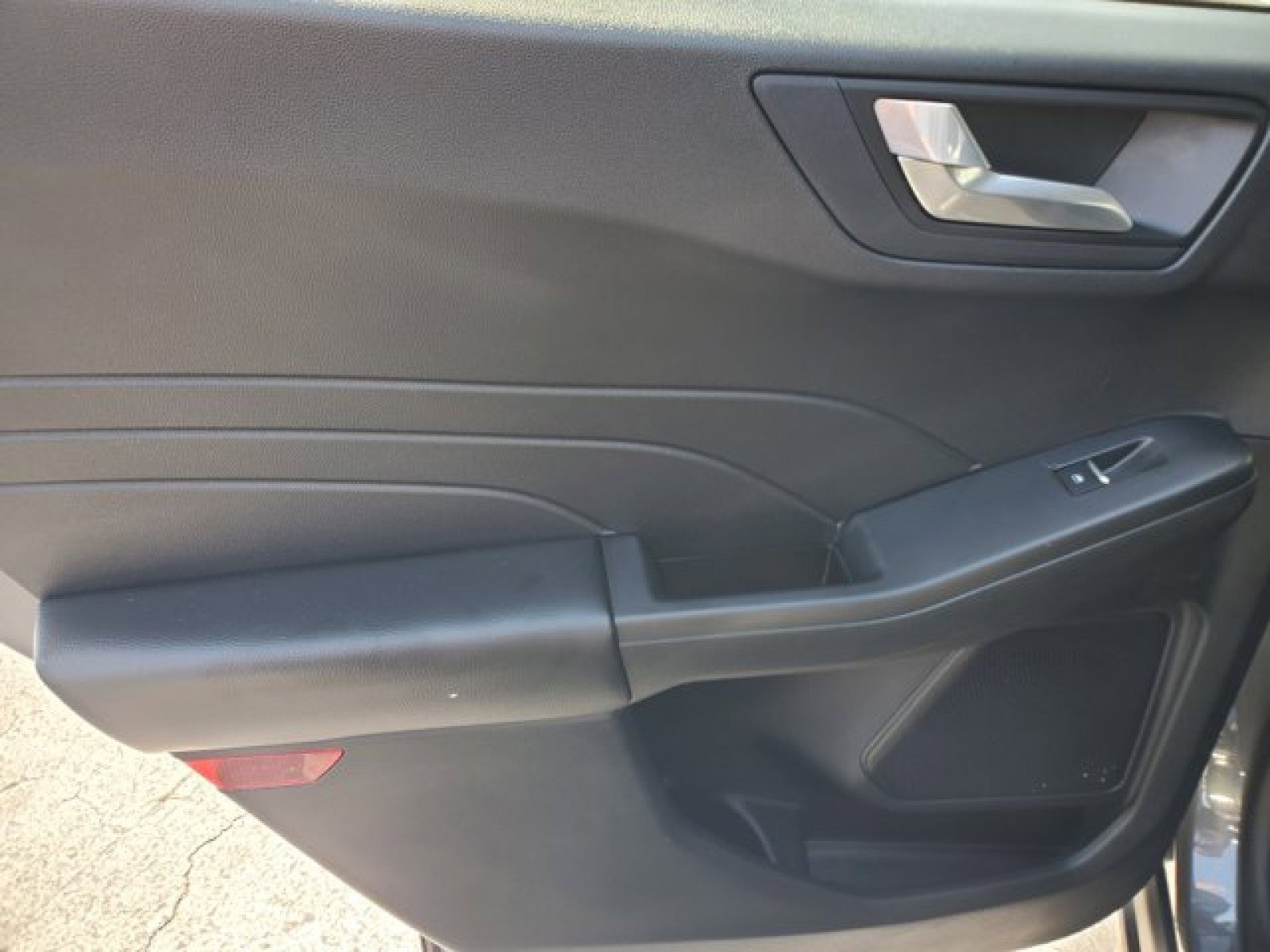 Certified 2022 Ford Escape SEL FWD image 30