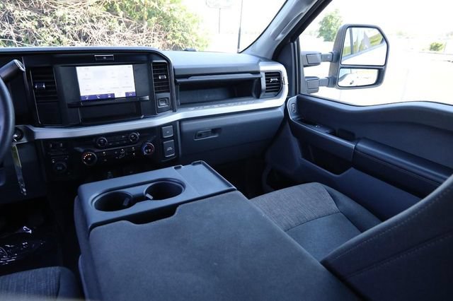 Certified 2025 Ford F350 XLT AWD/4WD image 23
