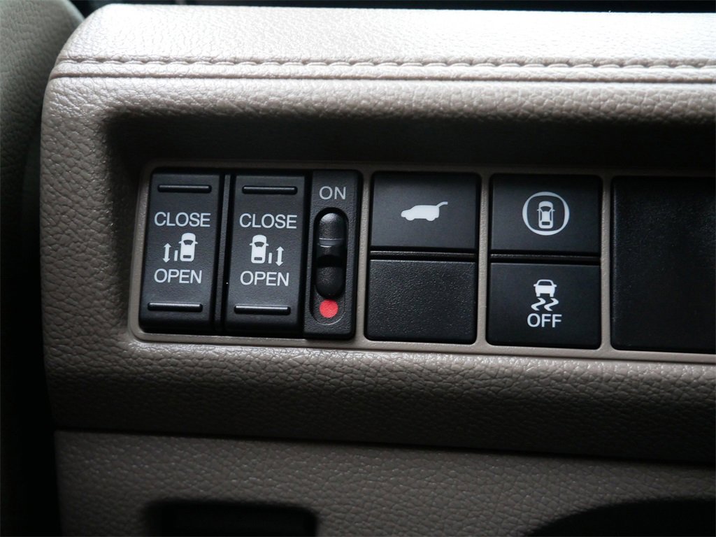 Used 2021 Honda Odyssey EX-L image 17