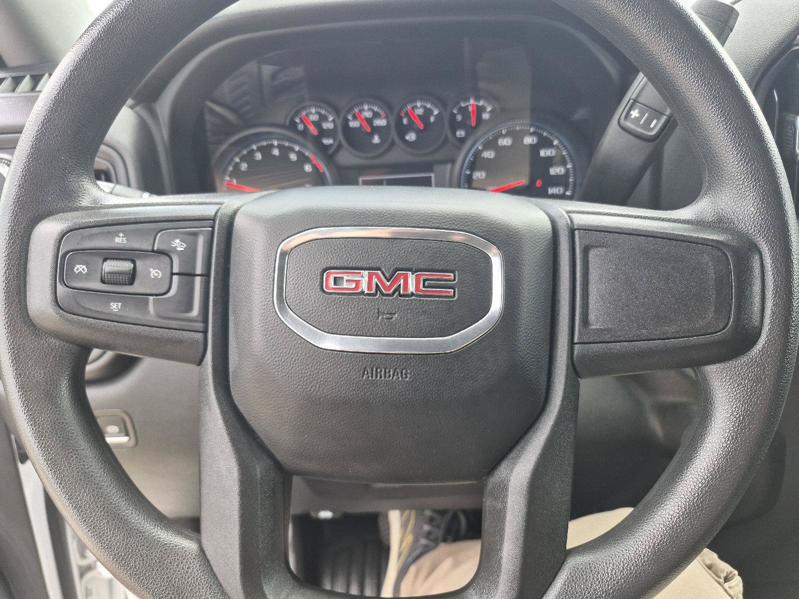 Used 2023 GMC Sierra 1500 Pro AWD/4WD image 7