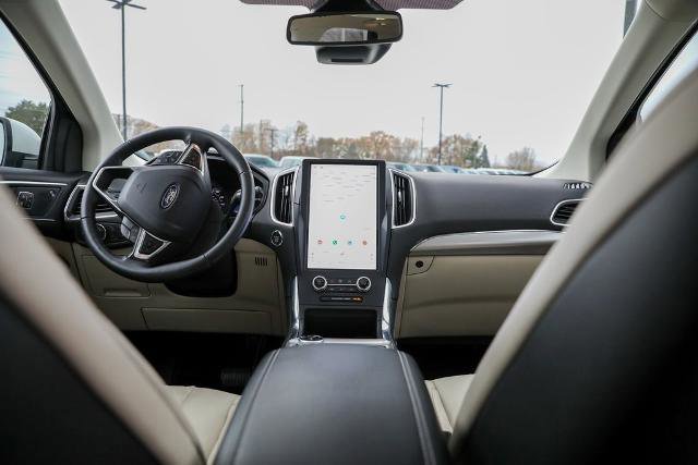 Certified 2024 Ford Edge Titanium w/ Titanium Elite Package image 37