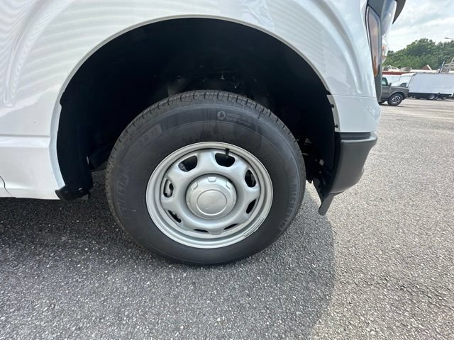 Certified 2025 Ford F150 XL RWD image 4