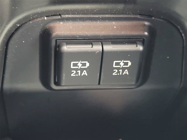 Used 2020 Toyota RAV4 XSE w/ XSE Grade Weather Package AWD/4WD image 14