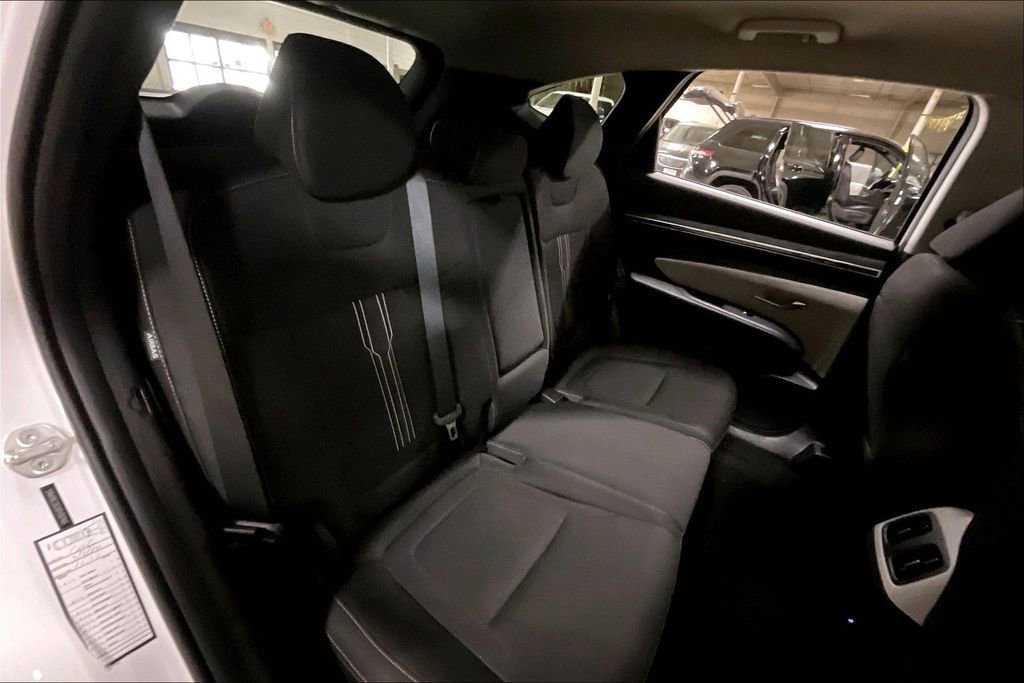Used 2024 Hyundai Tucson SEL image 25