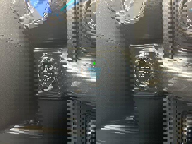 Certified 2022 Ford F150 XLT w/ Equipment Group 302A High image 26