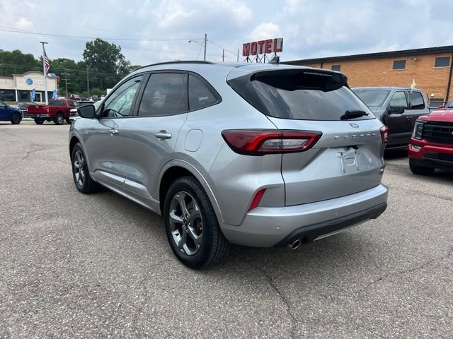 Certified 2024 Ford Escape ST-Line w/ Tech Pack #1 AWD/4WD image 6