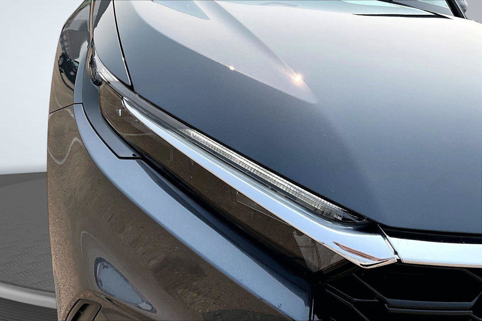 Used 2025 Honda CR-V EX image 30