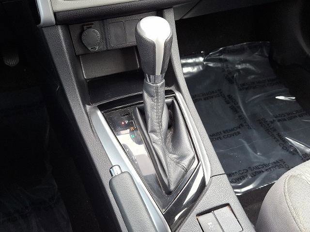 Used 2019 Toyota Corolla LE image 13