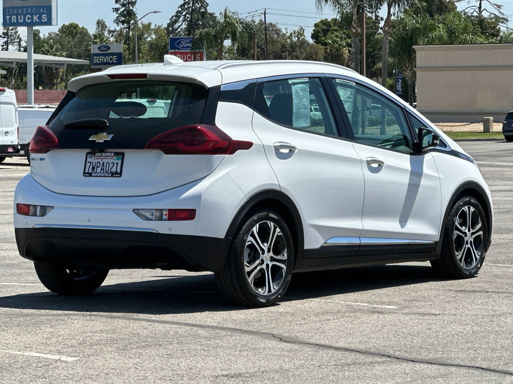 Used 2017 Chevrolet Bolt Premier FWD image 3