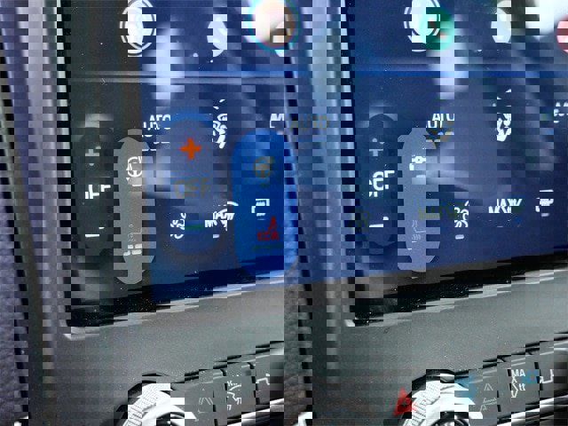 Certified 2024 Ford Edge SEL w/ Convenience Package image 21