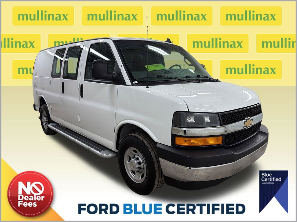 Used 2024 Chevrolet Express 2500 w/ Driver Convenience Package RWD image 1