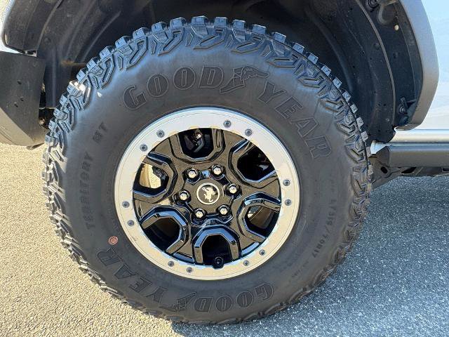 Certified 2023 Ford Bronco Badlands w/ Sasquatch Package image 25