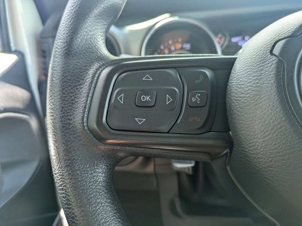 Used 2022 Jeep Gladiator Sport AWD/4WD image 26