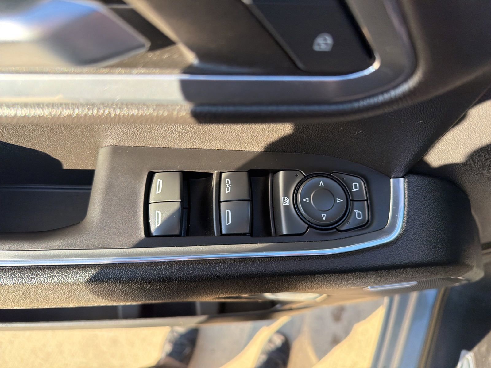 Used 2024 Chevrolet Silverado 1500 RST w/ Convenience Package II image 16