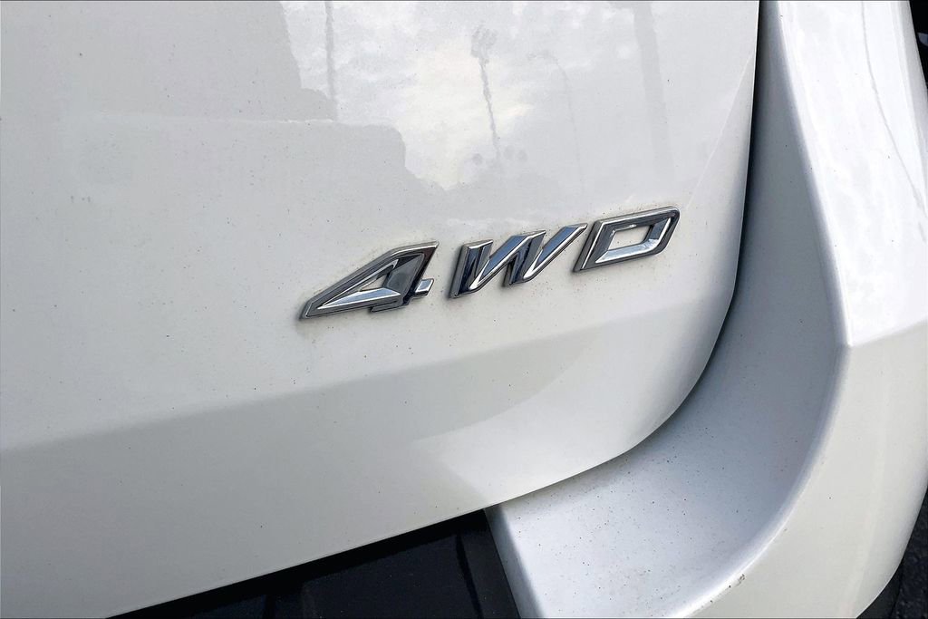 Certified 2023 Ford Explorer XLT w/ Equipment Group 202A image 7