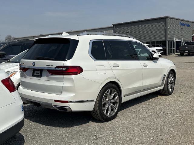 Used 2021 BMW X7 xDrive40i w/ Premium Package image 4
