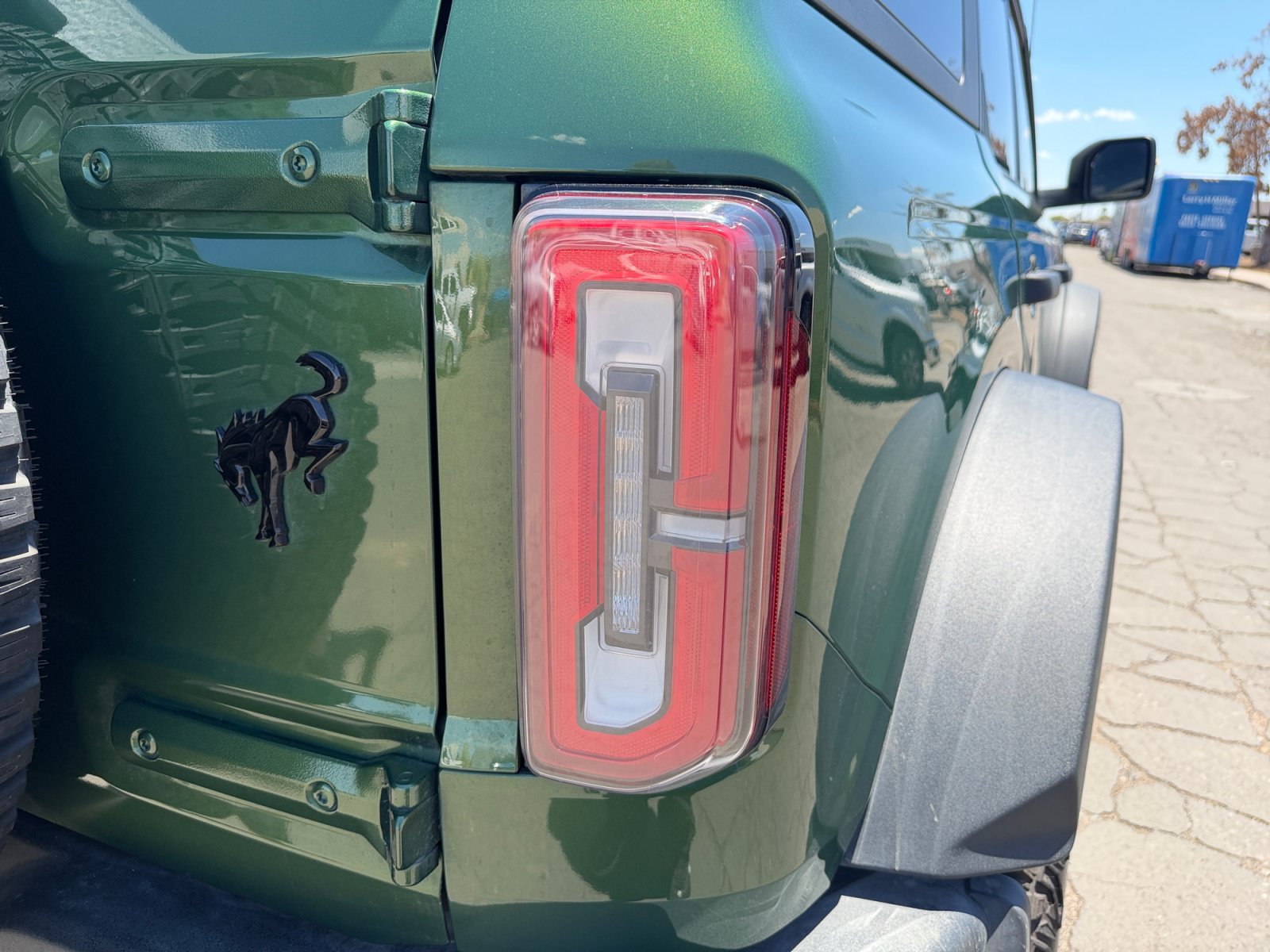 Certified 2023 Ford Bronco Wildtrak AWD/4WD image 28