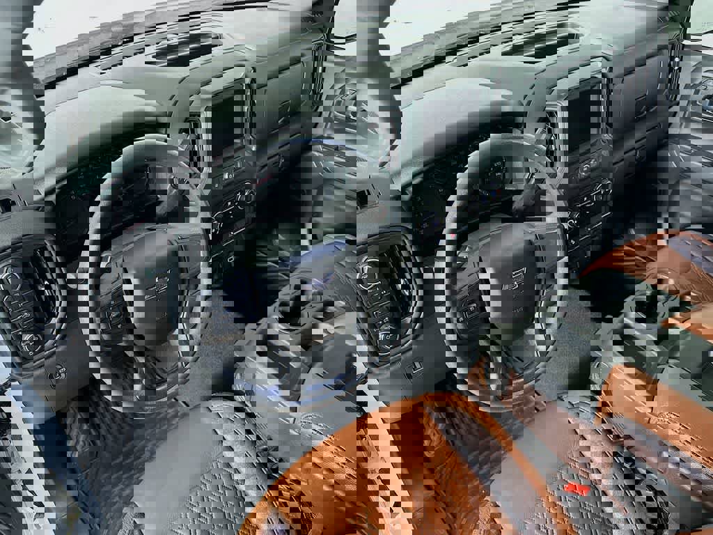 Used 2020 Chevrolet Silverado 1500 Custom Trail Boss w/ Infotainment Package image 9