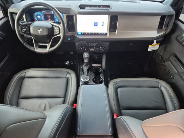 Certified 2025 Ford Bronco Outer Banks w/ Sasquatch Package AWD/4WD image 22