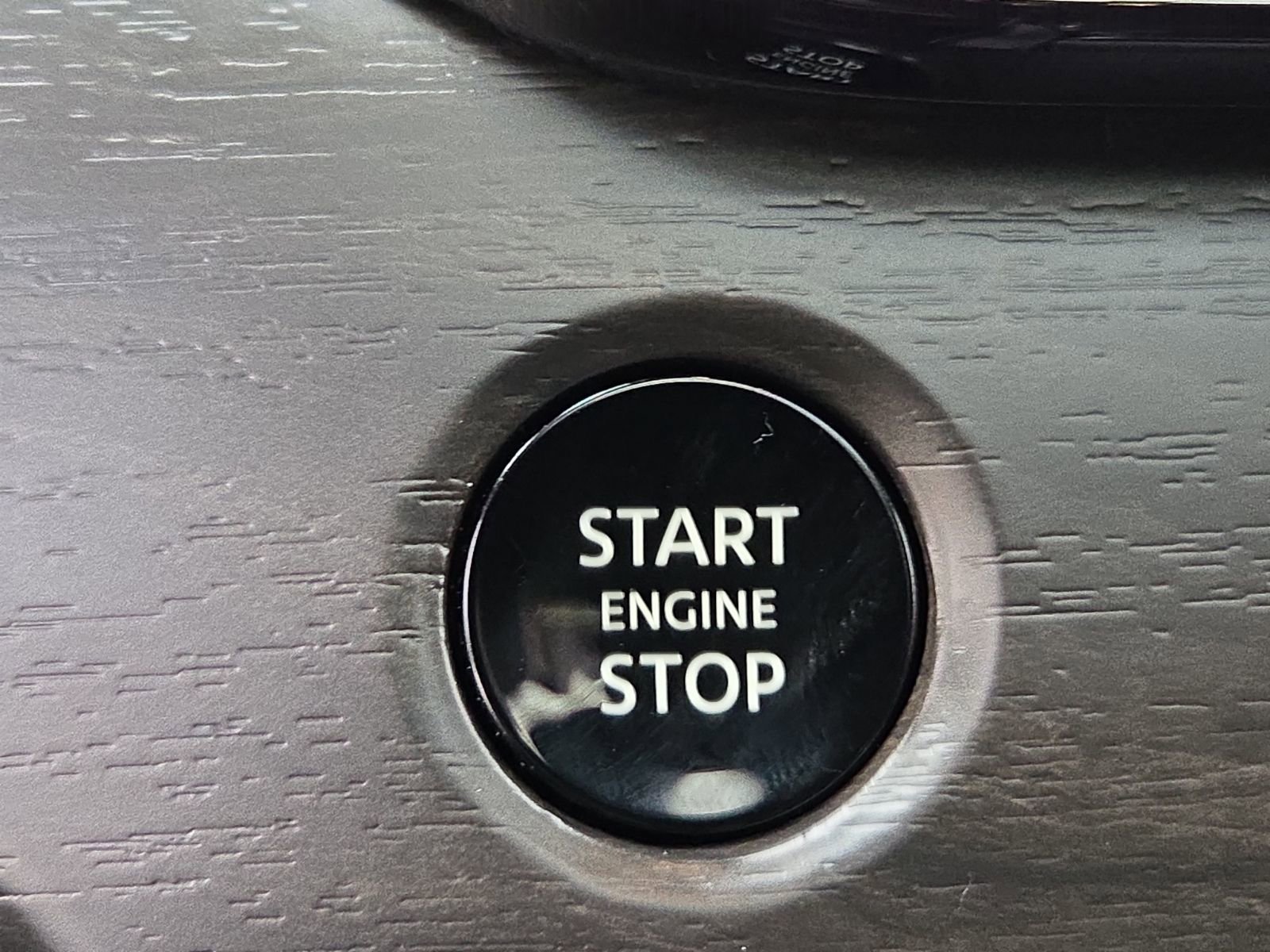 Used 2025 Nissan Murano SL image 18