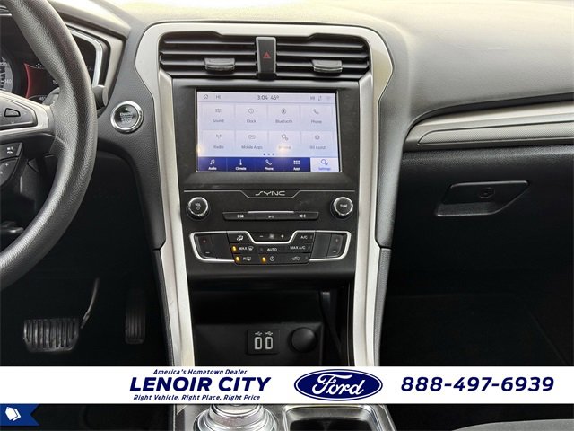 Certified 2020 Ford Fusion SE image 16