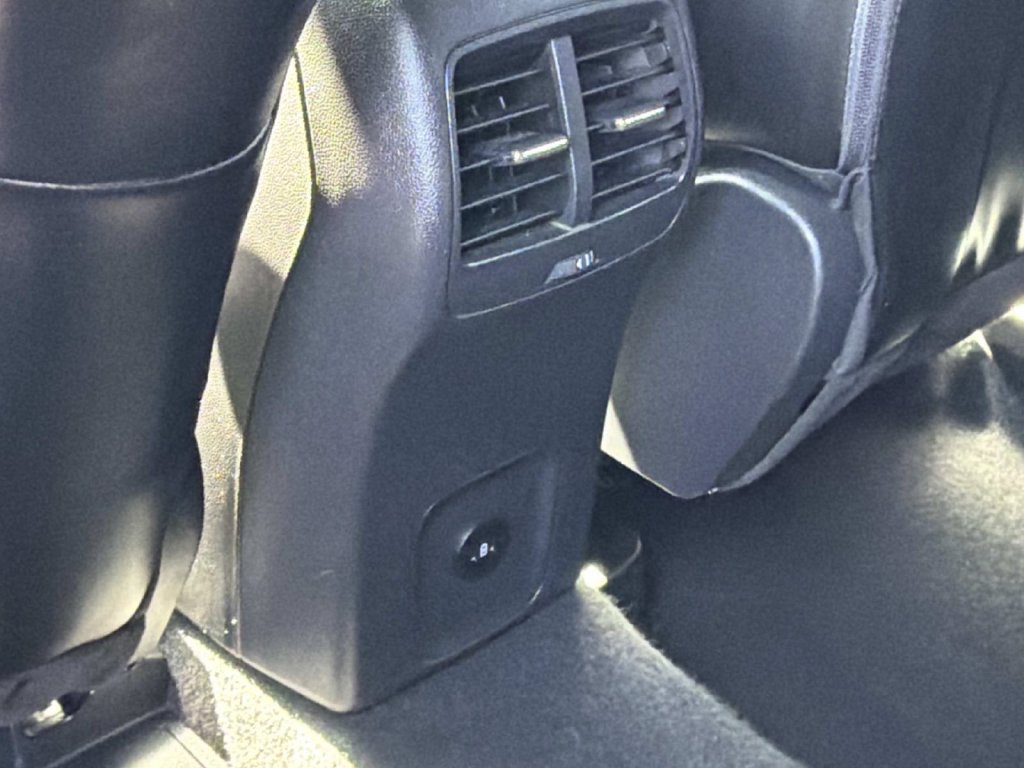 Certified 2024 Ford Escape ST-Line AWD/4WD image 18