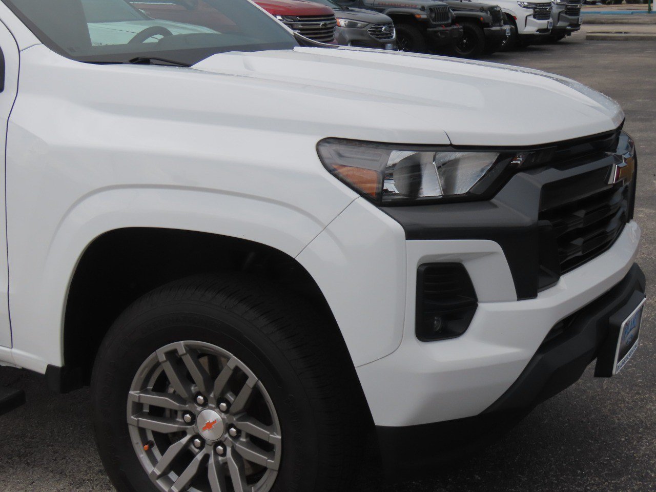 Used 2024 Chevrolet Colorado LT w/ LT Convenience Package RWD image 6