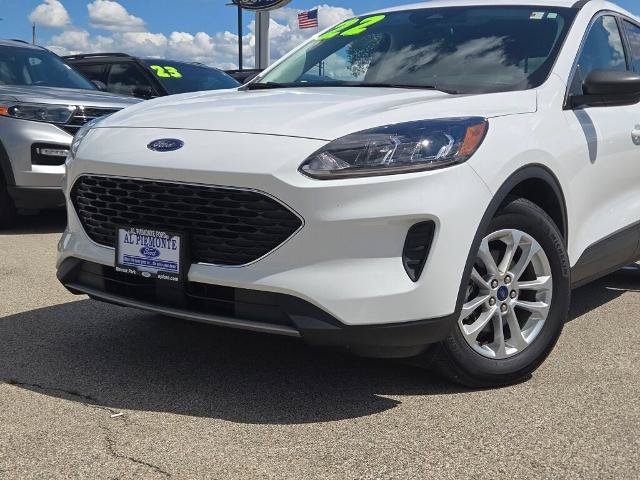 Certified 2022 Ford Escape SE w/ Cold Weather Package FWD image 2