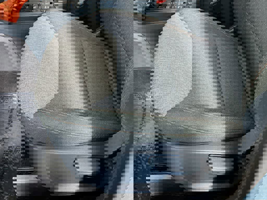 Certified 2022 Ford Maverick XLT image 29