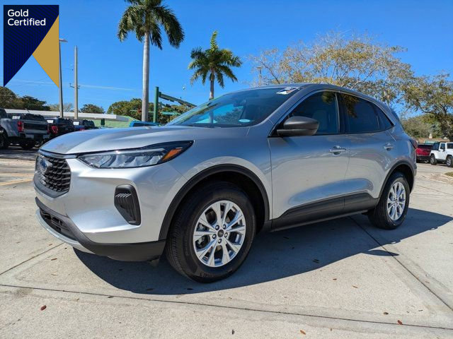 Certified 2024 Ford Escape Active w/ Tech Pack #1 image 1