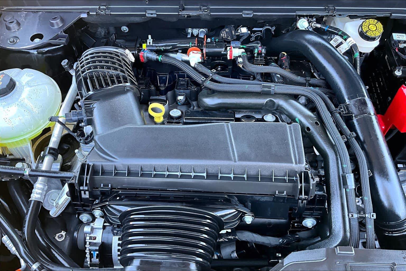 Certified 2025 Ford Maverick Lariat w/ 4K Tow Package AWD/4WD image 30