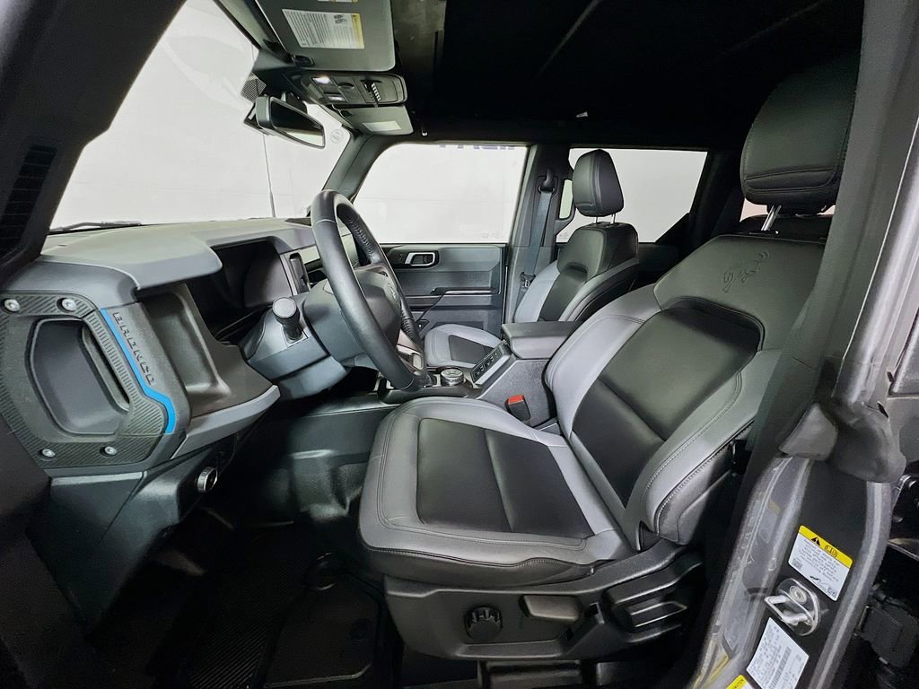 Certified 2024 Ford Bronco Black Diamond image 13