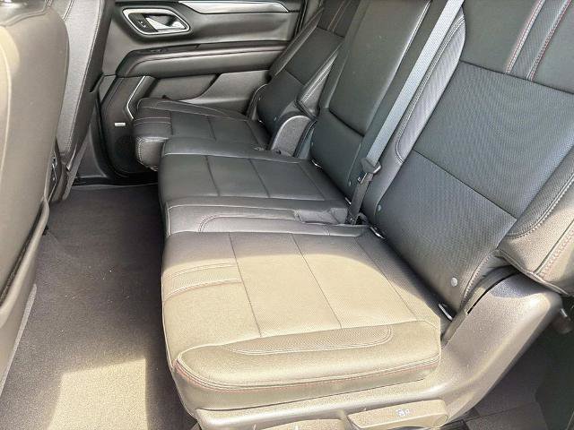 Used 2021 Chevrolet Suburban RST w/ Luxury Package AWD/4WD image 23
