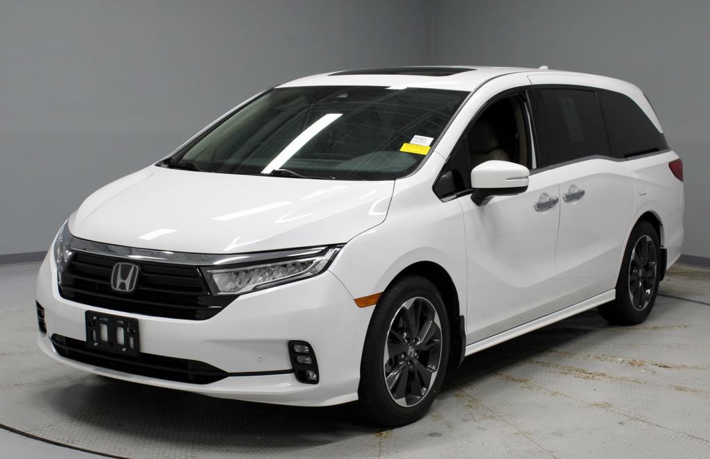 Used 2024 Honda Odyssey Elite image 9