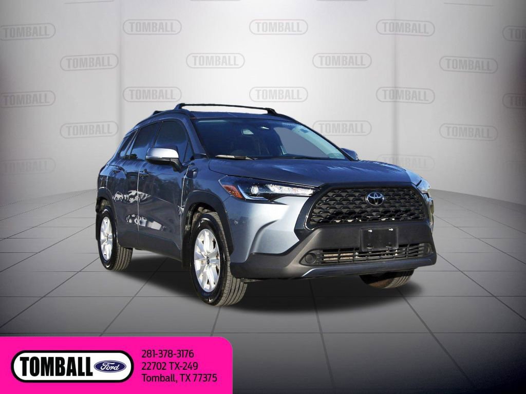 Used 2024 Toyota Corolla Cross LE