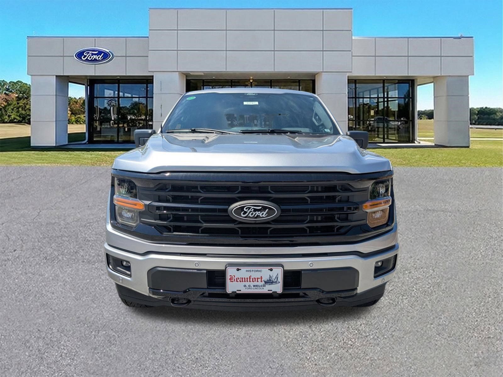 Certified 2025 Ford F150 XLT w/ Equipment Group 302A MID AWD/4WD image 5