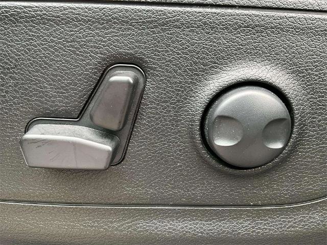 Used 2023 RAM 1500 Big Horn image 22