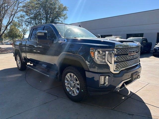 Used 2021 GMC Sierra 2500 Denali w/ Denali Ultimate Package AWD/4WD image 8