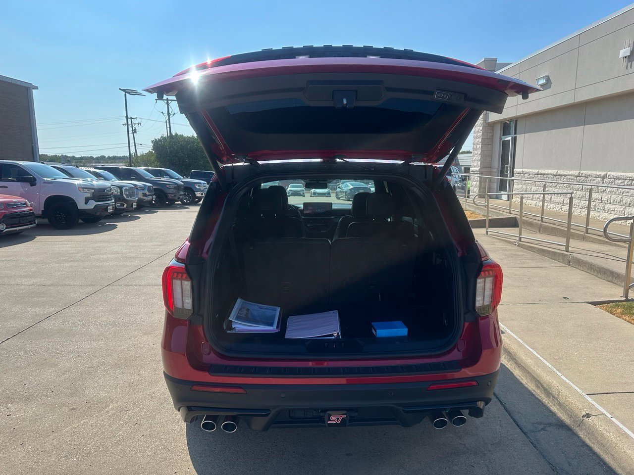 Certified 2025 Ford Explorer ST w/ Sun And Sound Package AWD/4WD image 10