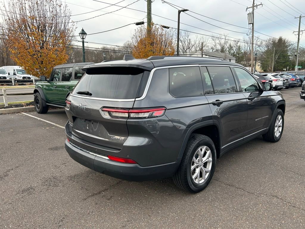 Used 2022 Jeep Grand Cherokee L Limited image 3